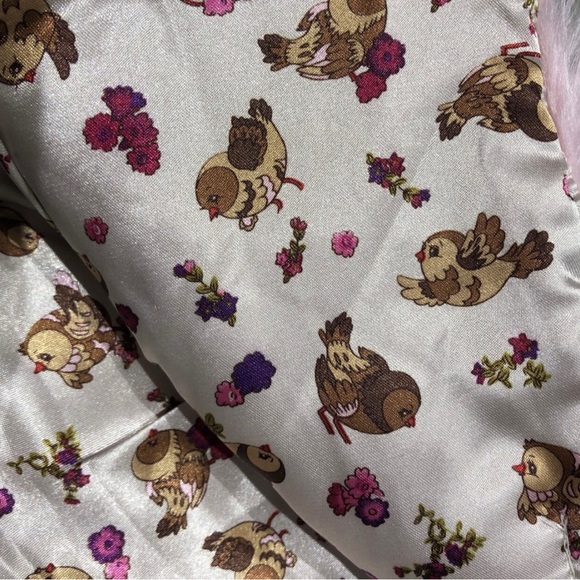 H&M Fuzzy Vest - Picture 5 of 5